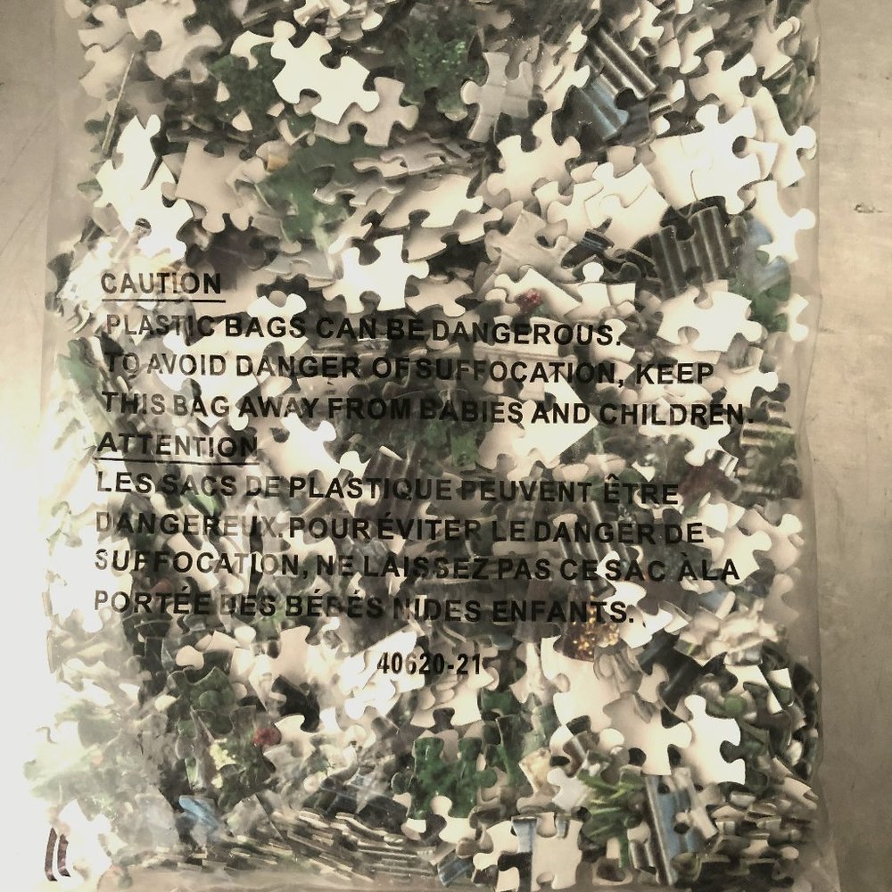 Jigsaw Puzzle Sealed Bag No Box 750-1000 Pieces with NO Picture or Box 40620-21